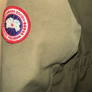 Kids Canada Goose parka